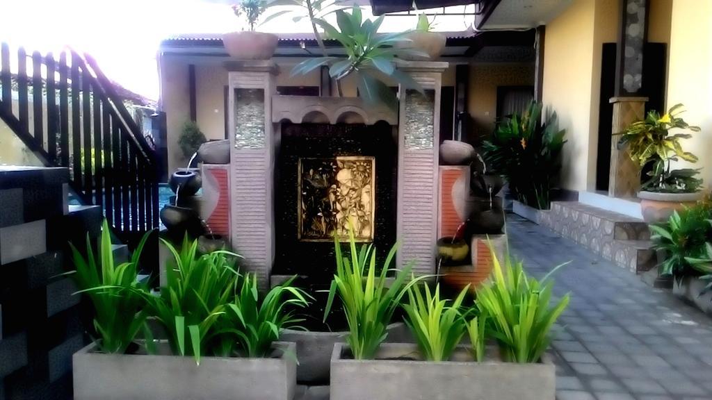 Taxa Uma Hotel Kuta Lombok Eksteriør billede